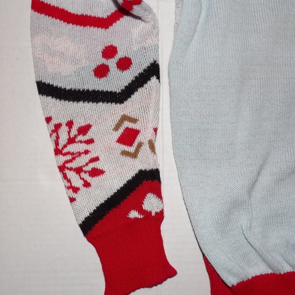 Christmas Sweater By Well Warm Women's Size ( L ) NWT - Picture 6 of 7